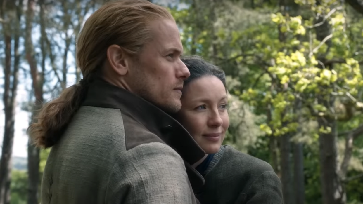  Sam heughan and caitriona balfe in outlander season 7 teaser. 