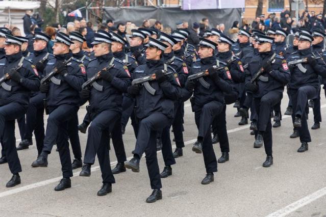 Bosnian Serbs Celebrate Statehood Day Defying Bans Sanctions