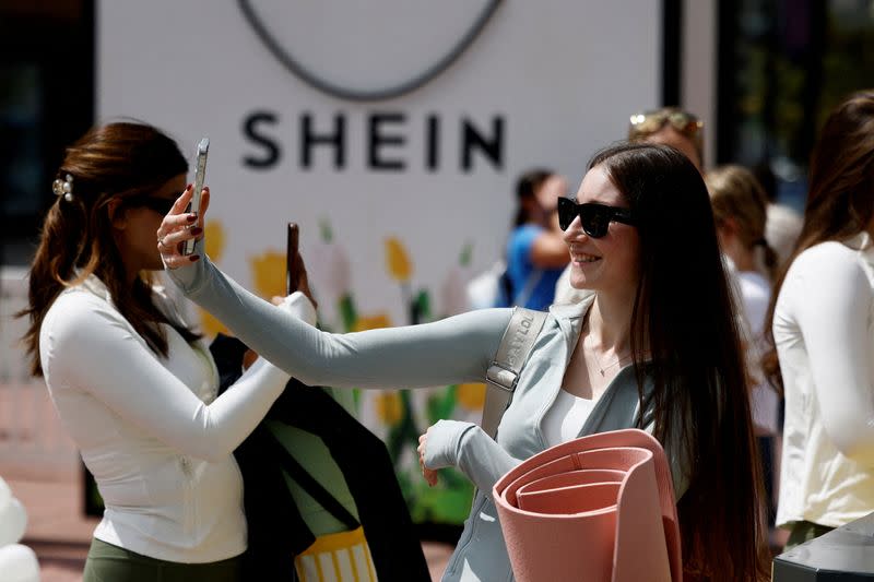 FILE PHOTO: FILE PHOTO: Fast-fashion brand Shein opens a pop-up store in Ottawa