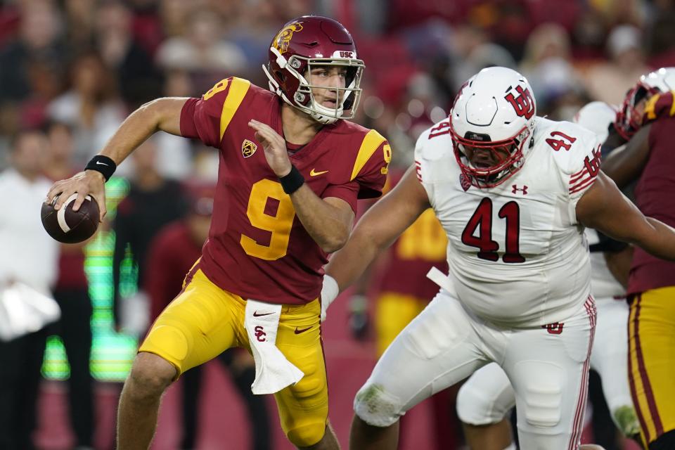 USC quarterback Kedon Slovis runs during game against Utah Saturday, Oct. 9, 2021, in Los Angeles. | Marcio Jose Sanchez, Associated Press