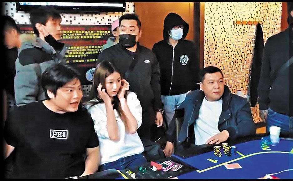 豆漿店少東不滿QQ哥蔡憲明出老千，與人合作設局抓詐賭，並拍下痛毆QQ的影片，廣傳網路群組。