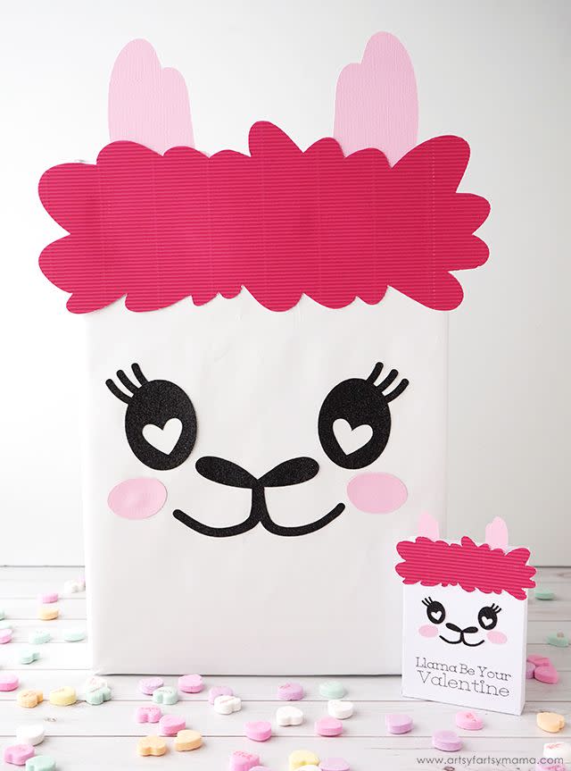 llama diy valentines day boxes