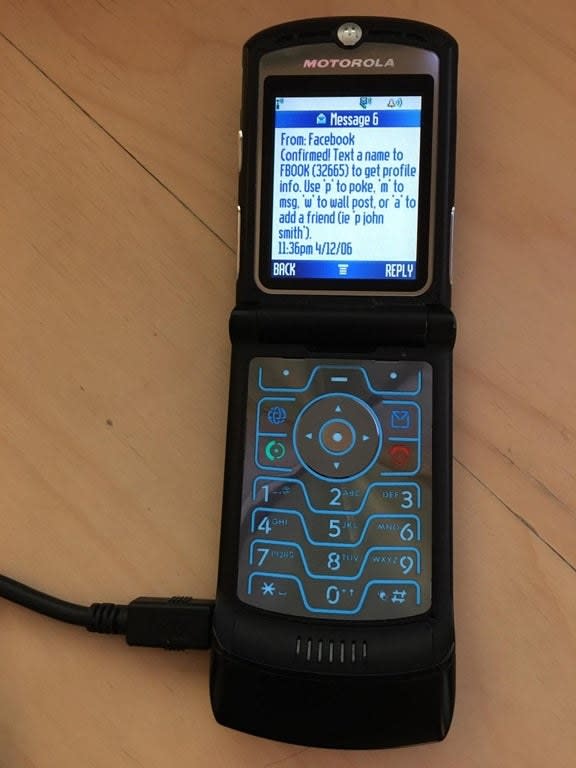 facebook app on a flip phone