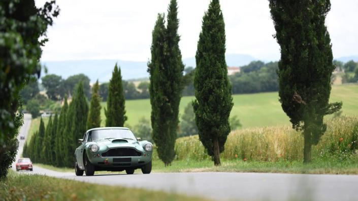 This New Four Seasons Travel Package Lets You Cruise Tuscany Behind the Wheel of a Ferrari