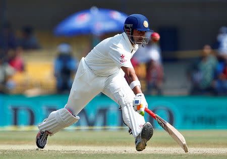 Cricket - India v New Zealand - Third Test cricket match - Holkar Cricket Stadium, Indore, India - 11/10/2016. India's Gautam Gambhir runs between wickets. REUTERS/Danish Siddiqui