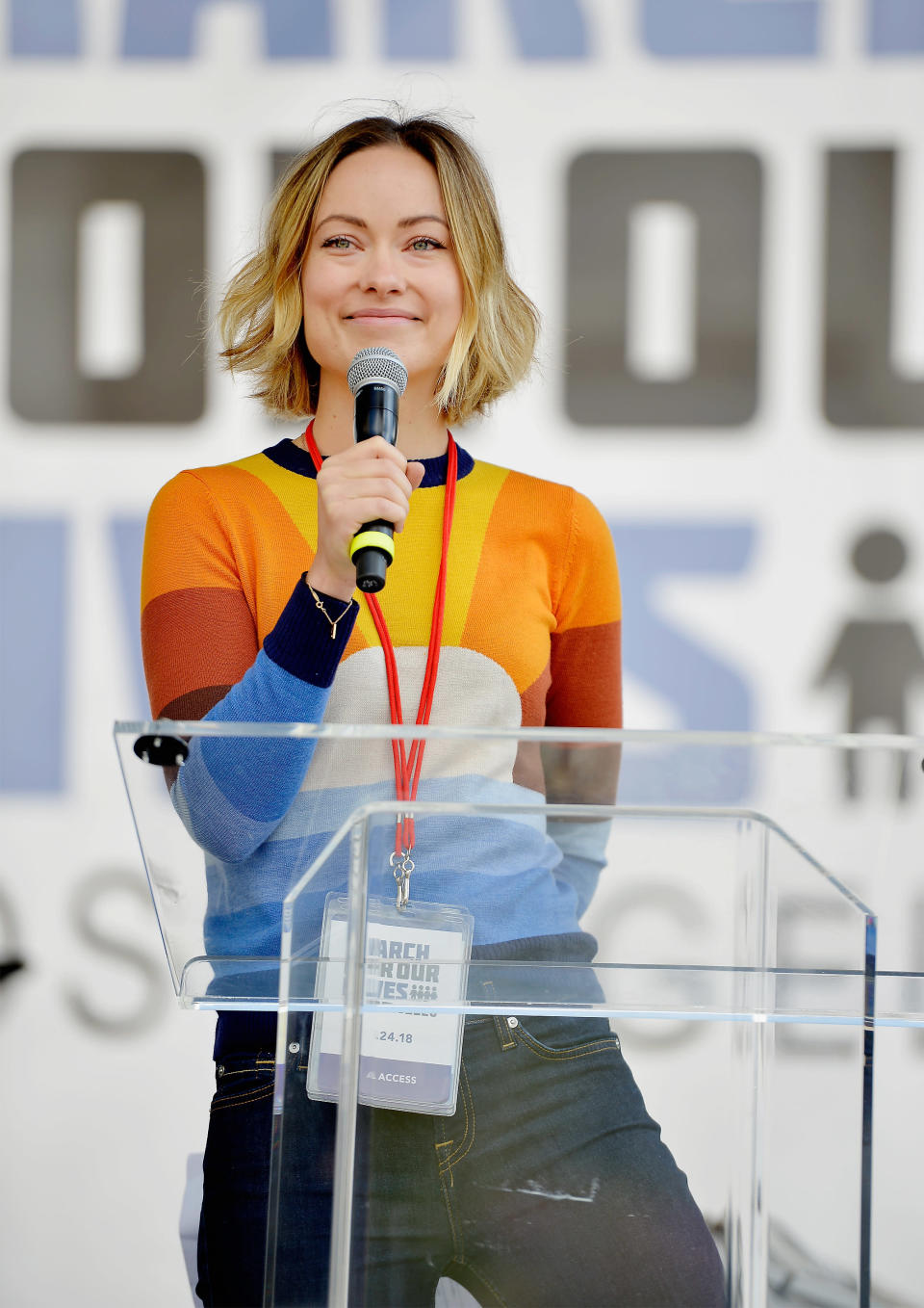 Olivia Wilde addresses the crowd at March for Our Lives Los Angeles, March 24, 2018. (Photo: Getty Images)
