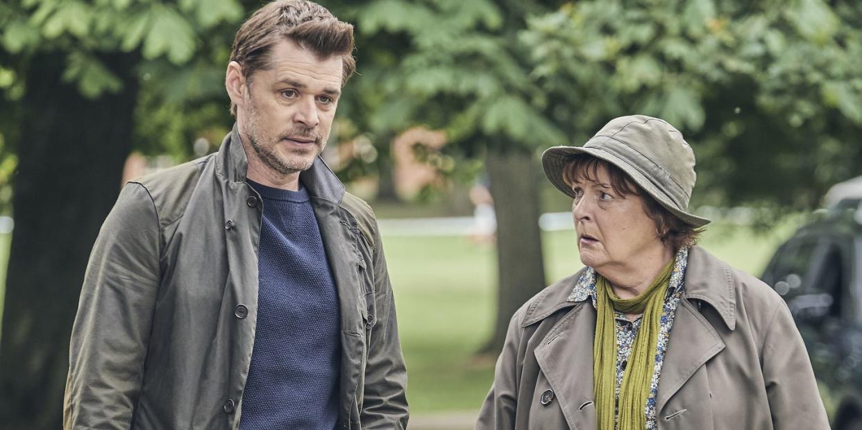 brenda blethyn as vera stanhope and kenny doughty as ds aiden healy in vera