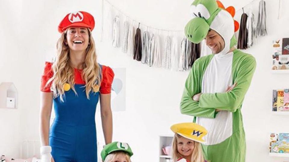 Nintendo Mario Costume