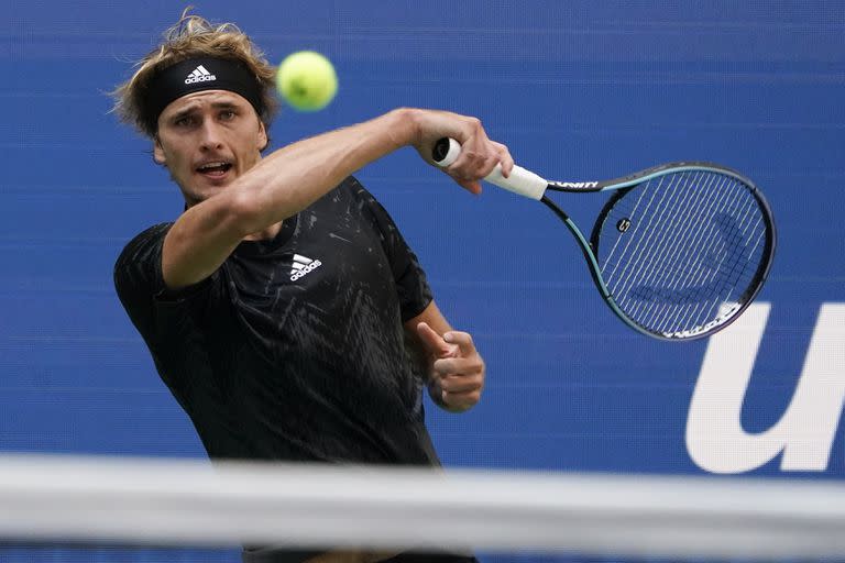 La ATP, entidad que gestiona al tenis profesional masculino, anunció una investigación sobre las acusaciones de abuso y maltrato en contra del jugador alemán Alexander Zverev, número 4 del mundo.