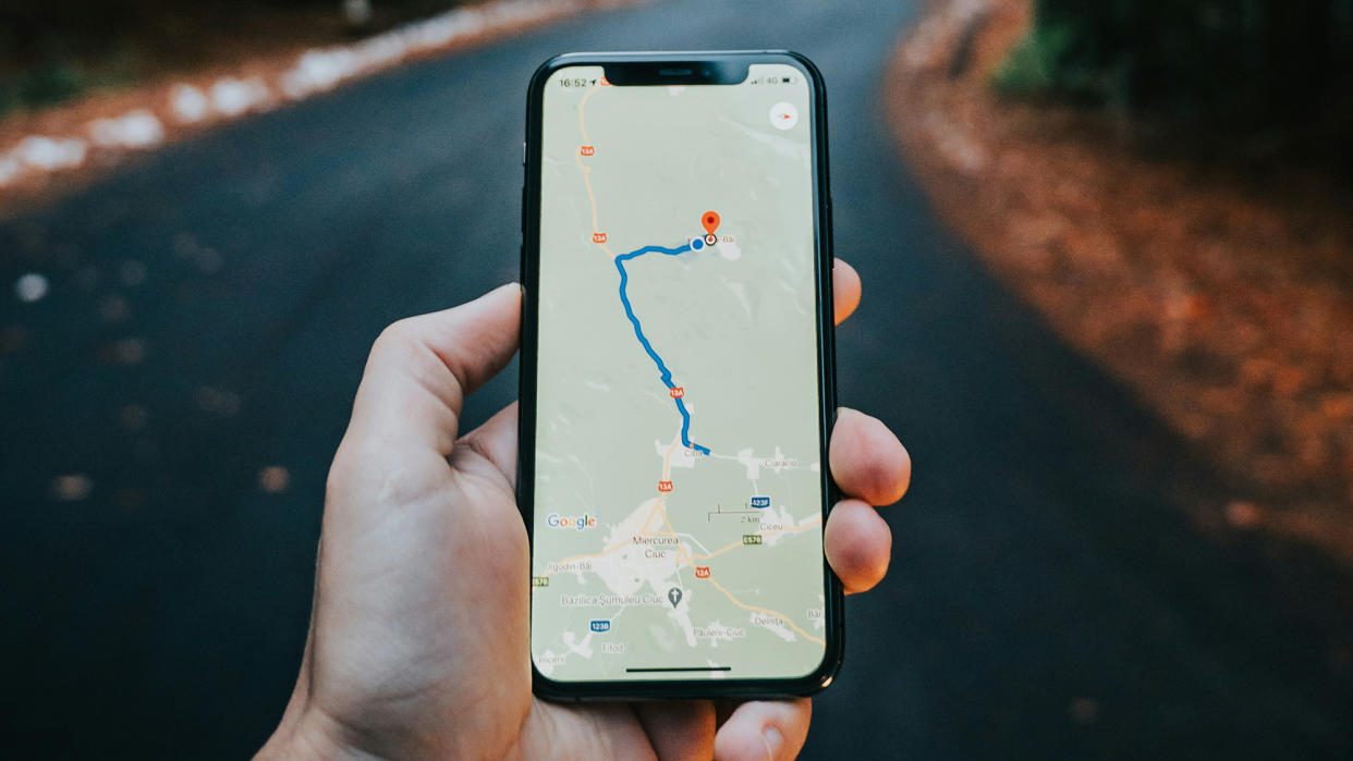  Google Maps on a phone. 