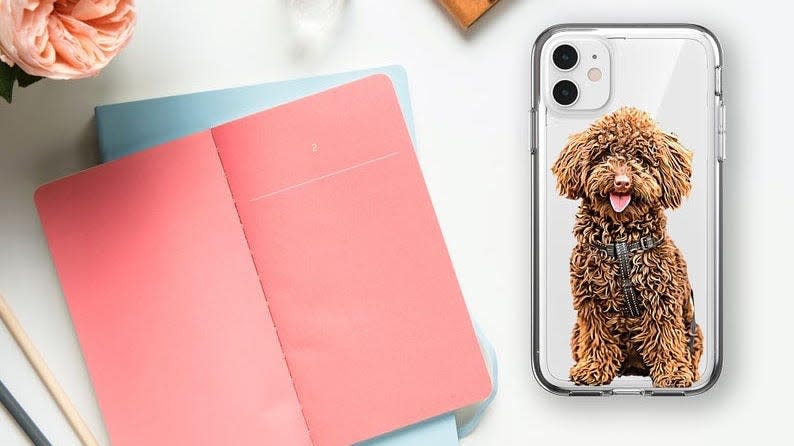 Best dog gifts: Personalized phone case