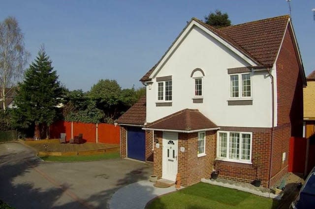 Four-bed house near Gordon's School, Surrey