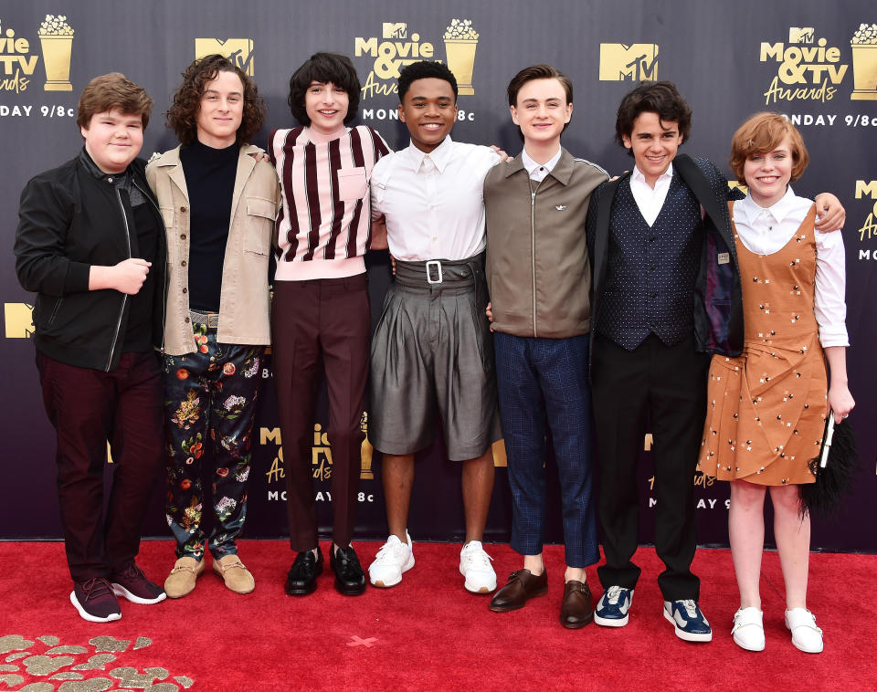 It stars (from L-R): Jeremy Ray Taylor, Wyatt Oleff, Finn Wolfhard, Chosen Jacobs, Jaeden Lieberher, Jack Dylan Grazer, and Sophia Lillis