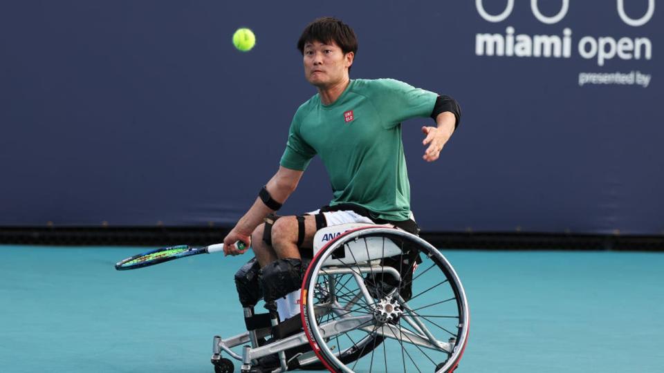 <div>MIAMI GARDENS, FLORIDA - MARCH 27: Shingo Kunieda of Japan returns a shot against Alfie Hewett of Great Britain during their match on Day 12 of the Miami Open at Hard Rock Stadium on March 27, 2024 in Miami Gardens, Florida. (Photo by Al Bello/Getty Images)</div>