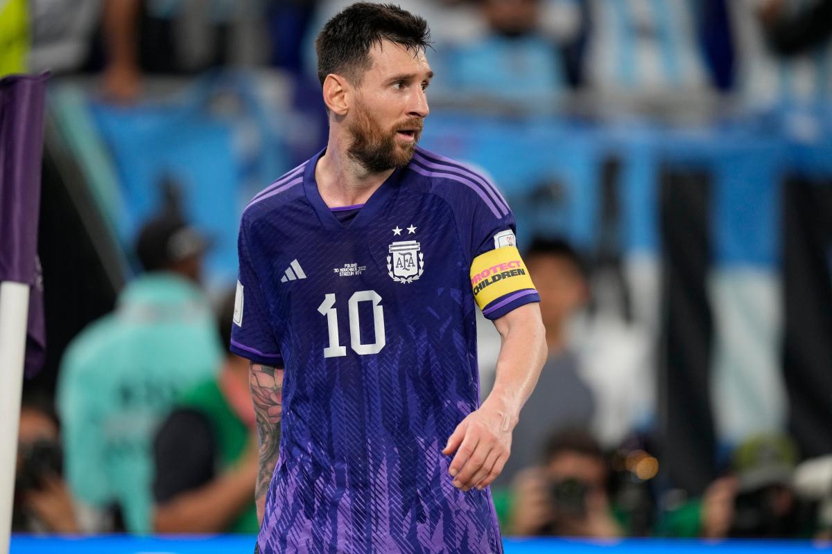 Mundial 2022: ¿Cuánto cuesta el 'outfit' viral de Leo Messi?