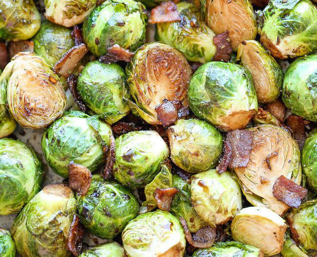 <strong>Get the <a href="http://damndelicious.net/2014/11/10/roasted-garlic-brussels-sprouts/" target="_blank">Roasted Garlic And Bacon Brussels Sprouts recipe</a> from Damn Delicious.</strong> (Photo: <a href="http://damndelicious.net/2014/11/10/roasted-garlic-brussels-sprouts/" target="_blank">Damn Delicious</a>)