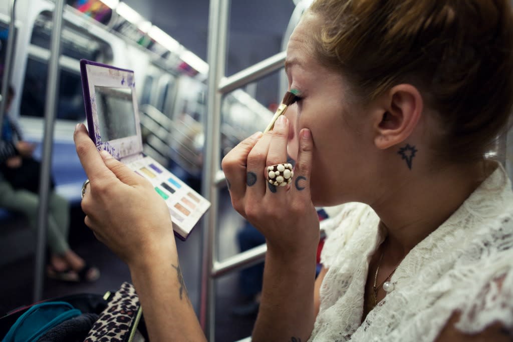 This woman is annoying about four in ten of her fellow passengers. (Photo: Getty)