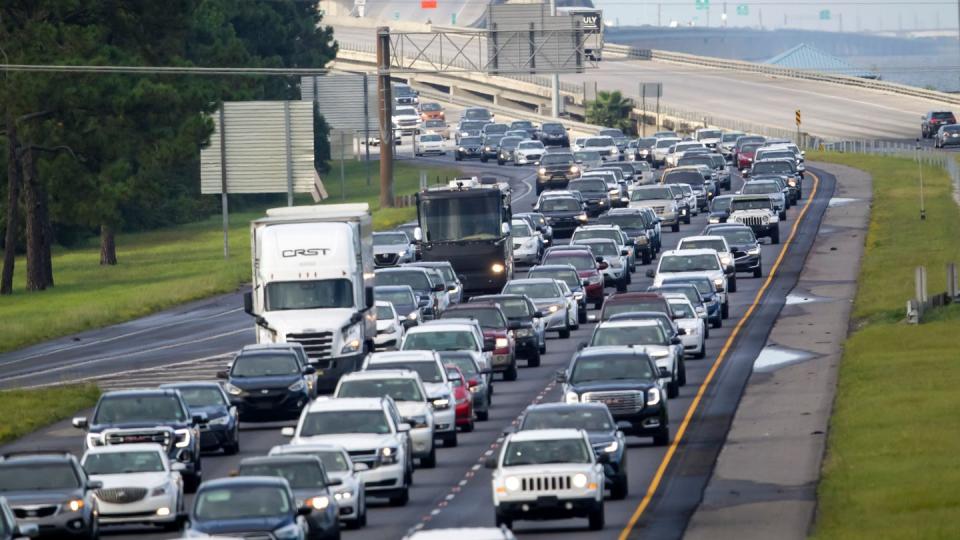 Die Interstate 10 an der Küste vonj Louisiana ist voll - Hurrikan 