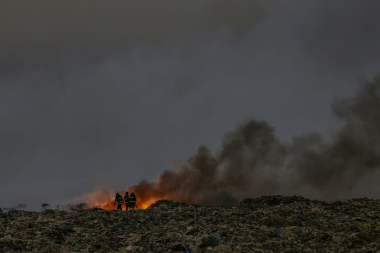 Firefighers in Yangon have spent days tackling the blaze