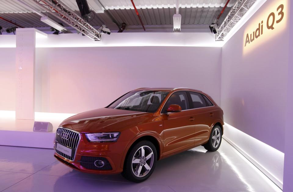 <p><strong>Audi Q3</strong><br><strong>Preis wie getestet:</strong> 33.965€<br><strong>Highlights</strong>: Kompakter Crossover, geräuscharmes und bequemes Fahrgefühl und gut ansprechende Bedienung.<br><strong>Mängel</strong>: Einfacher Innenraum, der relativ begrenzt ist, wenig Raum für den Fahrer.<br>(Reuters) </p>