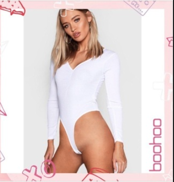  Blonde Boohoo model in long-sleeved high-waisted bodysuit