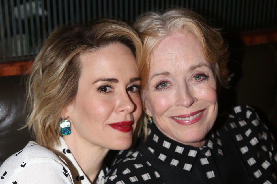 "Soy lo más feliz así, contigo cerca", escribió Sarah Paulson en la dedicatoria de cumpleaños a Holland Taylor. (Foto de Bruce Glikas/FilmMagic)