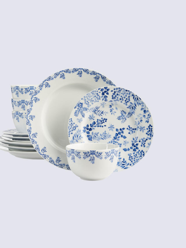 blue and white floral dinnerware