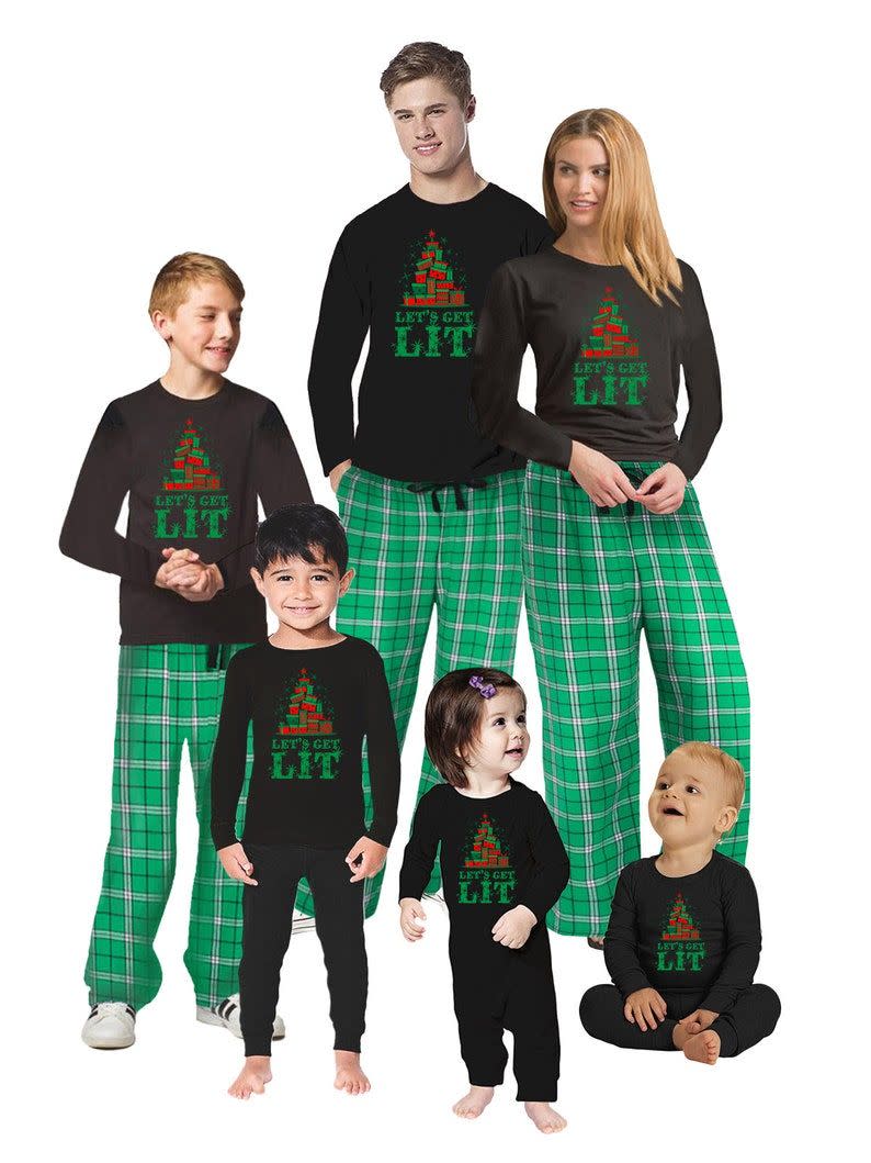 40) Family Christmas Pajamas