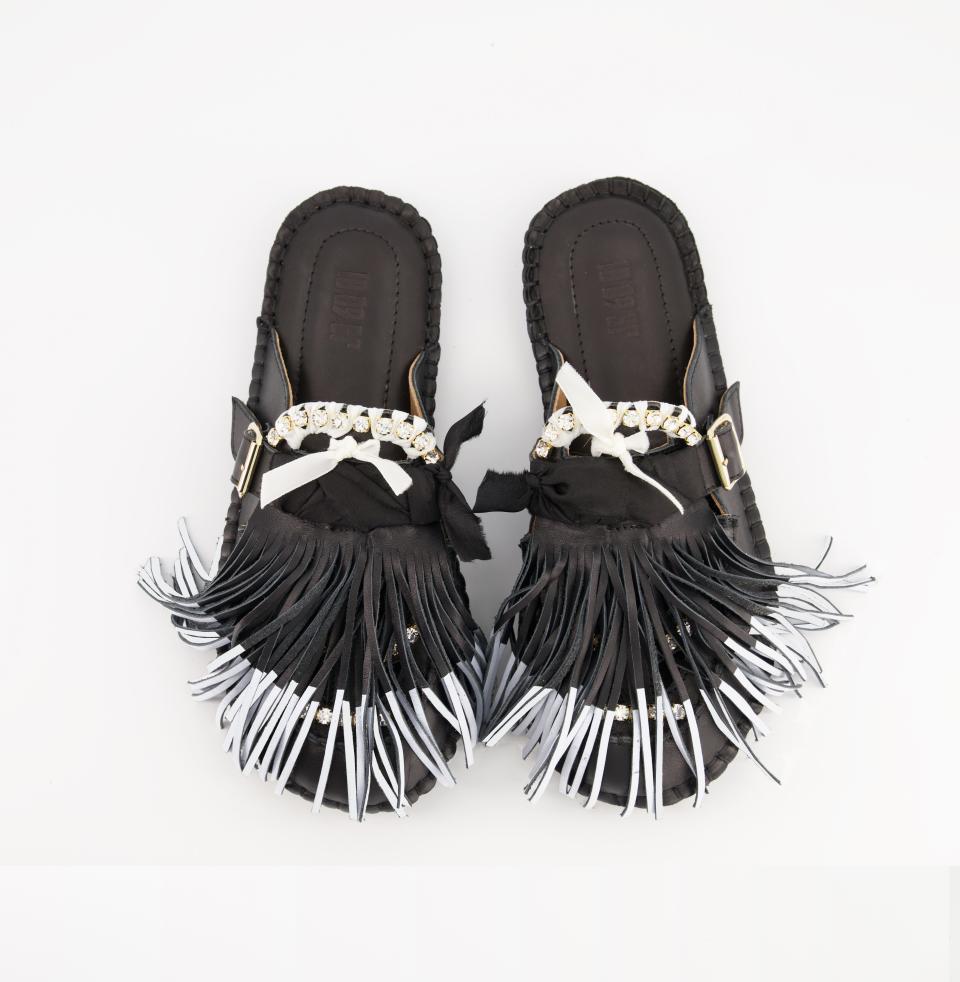 The Puli mules by 13 09 SR.