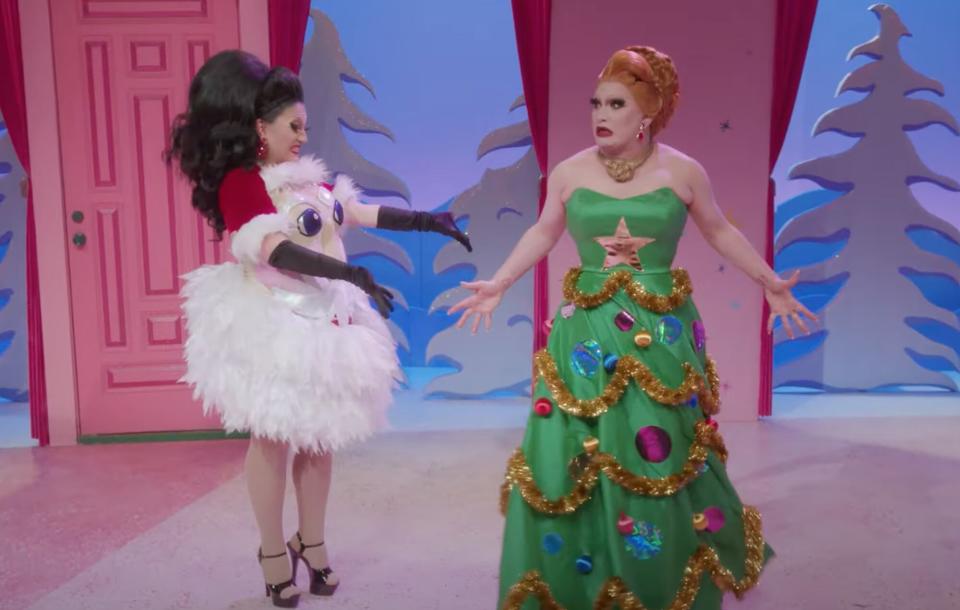 Still from The Jinkx & DeLa Holiday Special