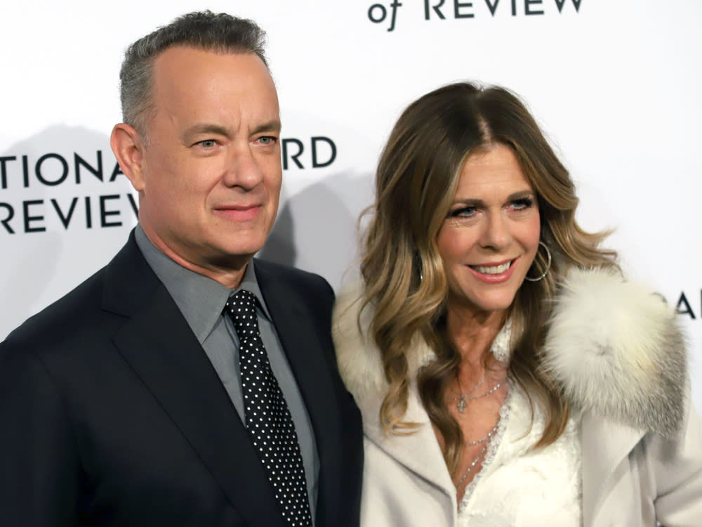 Sitzen in Australien fest: der an Coronavirus erkrankte Tom Hanks und seine Ehefrau Rita Wilson. (Bild: JStone/Shutterstock)