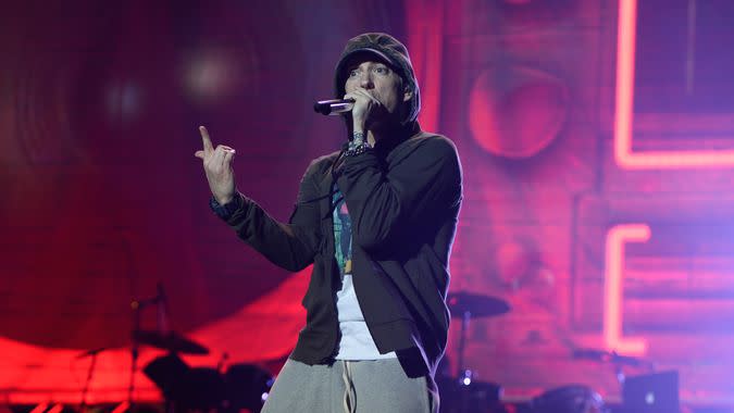 CHICAGO, IL - AUGUST 01:  Eminem performs at Samsung Galaxy stage during 2014 Lollapalooza Day One at Grant Park on August 1, 2014 in Chicago, Illinois.