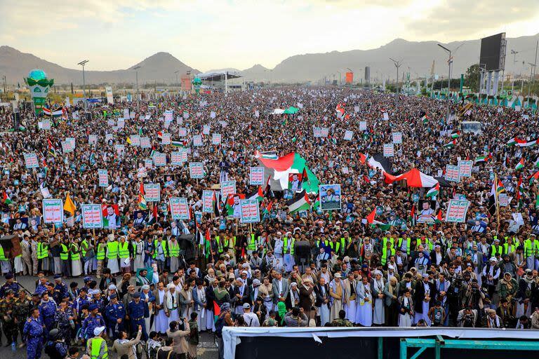 Una manifestación en contra de la guerra y a favor de los palestinos, en Yemen