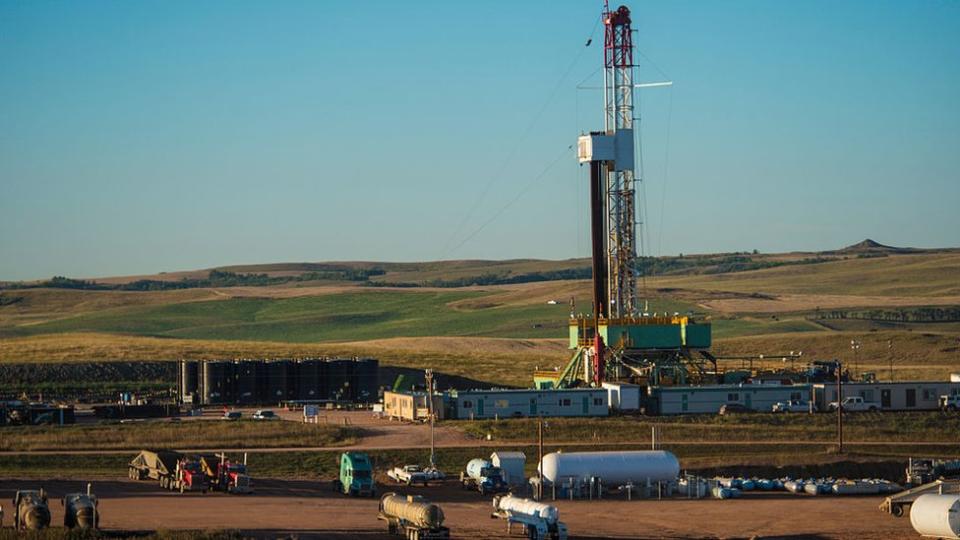 Explotación petrolera en Dakota del Norte.