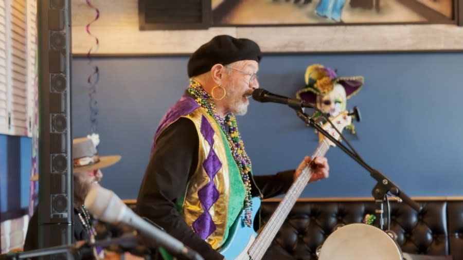 Live jazz music filled the air inside of the restaurant to kick off Fat Tuesday celebrations.