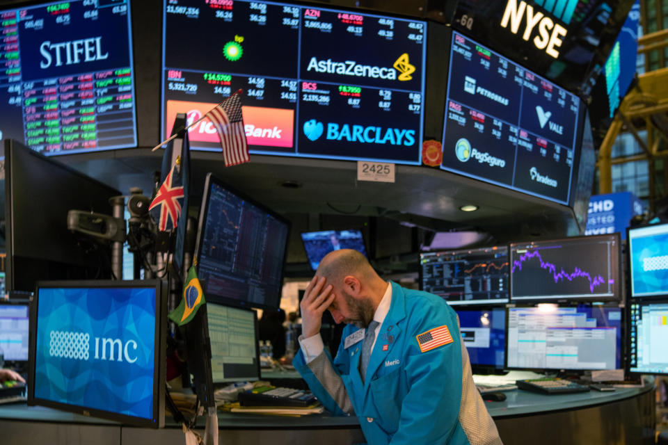 NEW YORK, NY - JANUARY 31: Traders working the floor of the New York Stock Exchange (NYSE) on January 31, 2020 in New York, United States. The escalating spread of the coronavirus has weakened stock markets globally and has heightened concerns of the infections spread having an impact on economic growth. (Photo by David Dee Delgado/Getty Images)