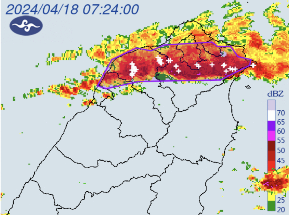 氣象署針對「基隆市、台北市、新北市、桃園市、新竹縣、宜蘭縣」發布大雷雨即時訊息，持續時間至08時30分止。（圖取自氣象署）