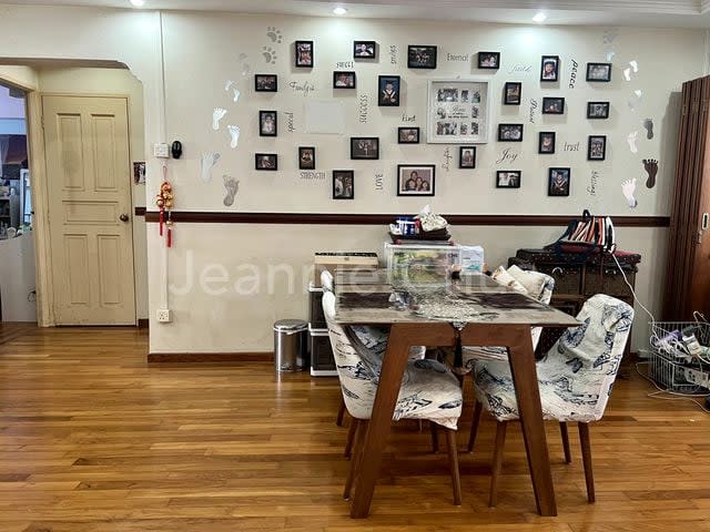 555 Jurong West Street 42 Photo