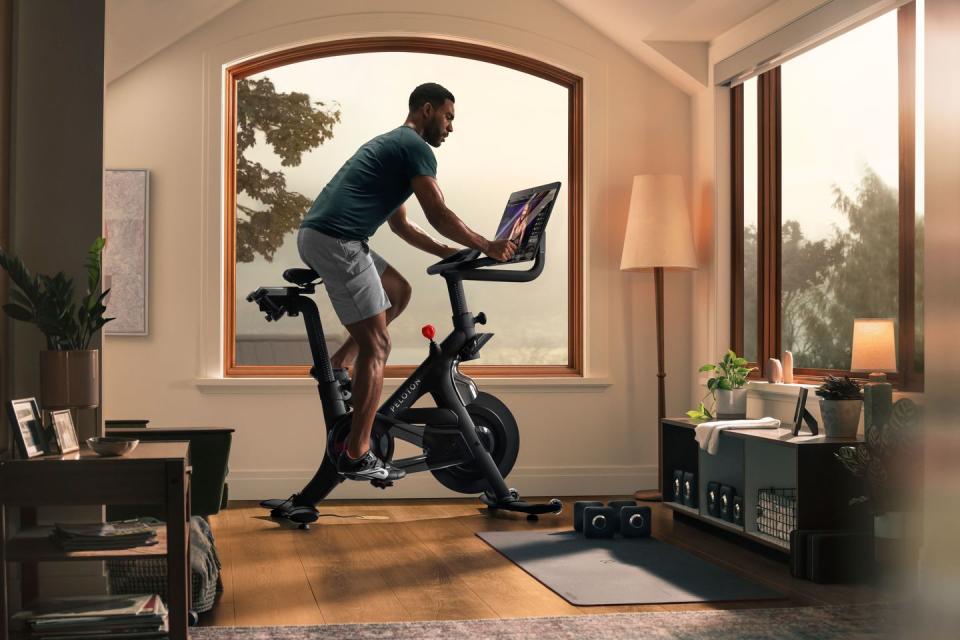 peloton bike plus review