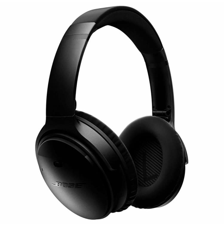 Bose QuietComfort 35 Series I Wireless Headphones. (Photo: Ebay)