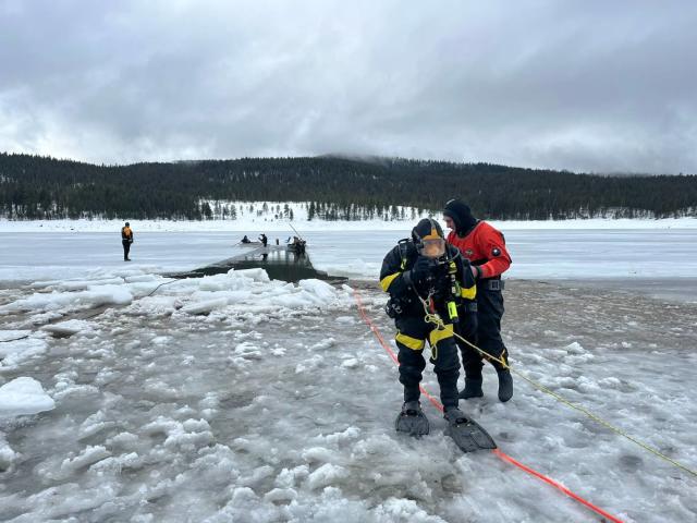 Chair found next to hole on frozen lake leads to ice fisherman's body,  Oregon cops say