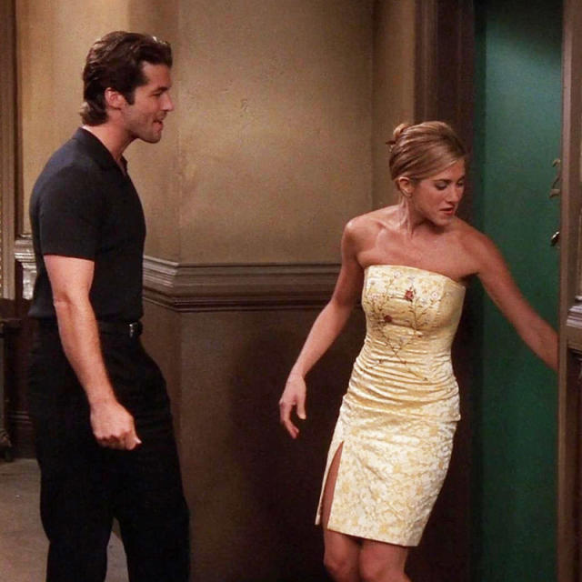 Rachel Green Outfits From Friends I Would Totally Wear Today