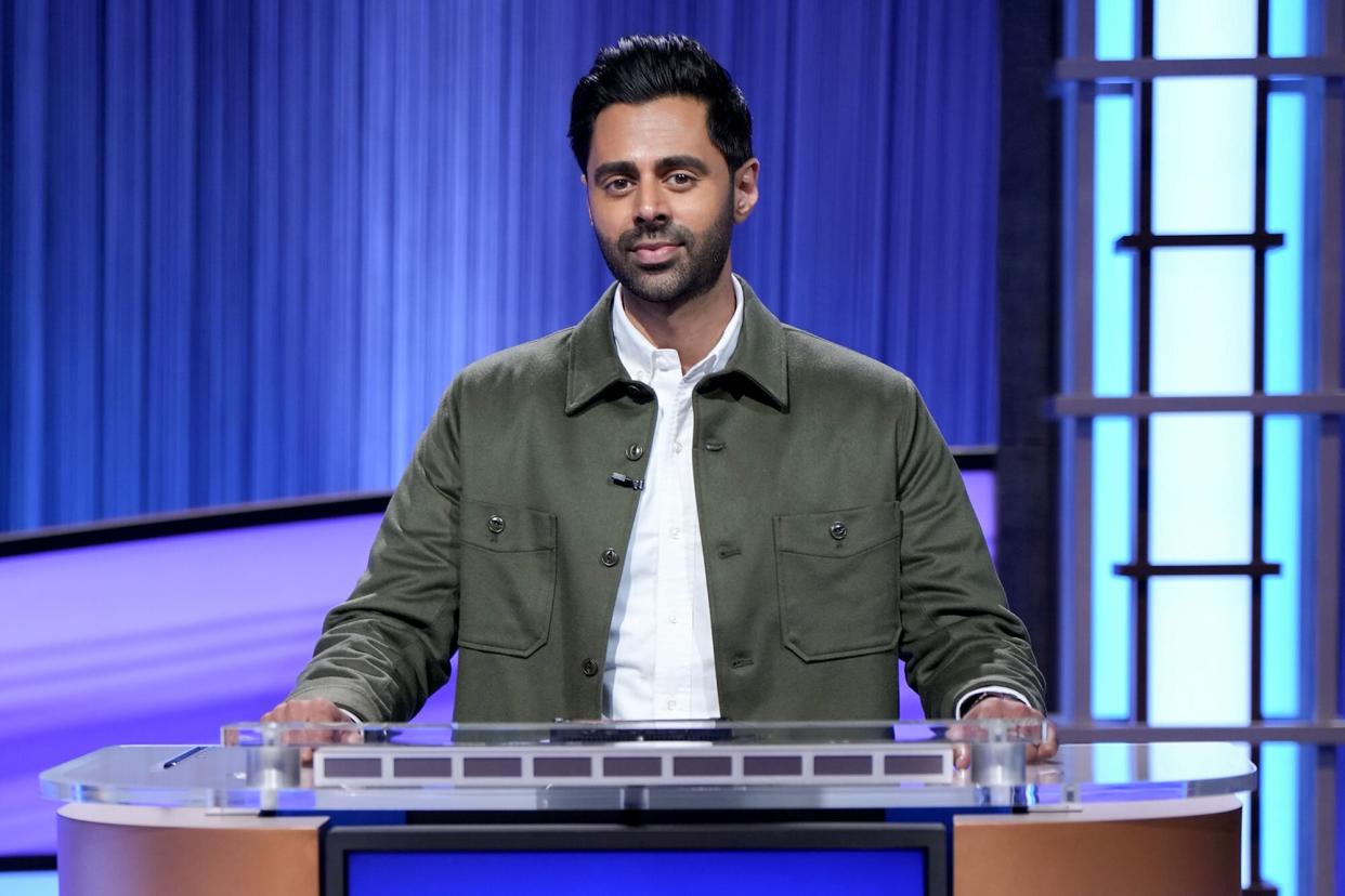 CELEBRITY JEOPARDY! - “Quarterfinal #5: Troian Bellisario, Wil Wheaton and Hasan Minhaj”