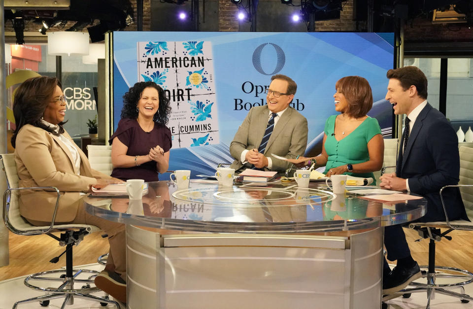 Oprah Winfrey with author Jeanine Cummins, Gayle King, Anthony Mason and Tony Dokoupil&nbsp; on "CBS This Morning." (Photo: CBS Photo Archive via Getty Images)