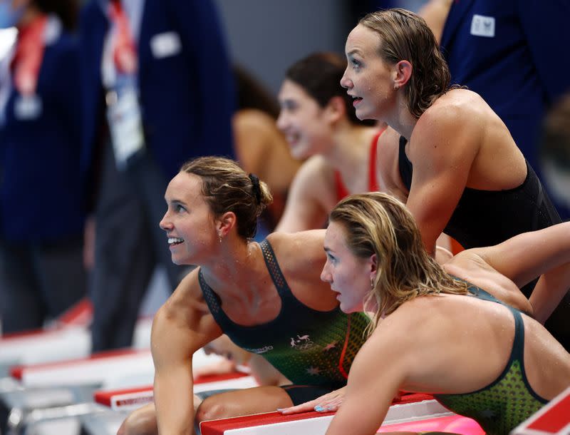 Swimming - Women's 4 x 200m Freestyle Relay - Medal Ceremony