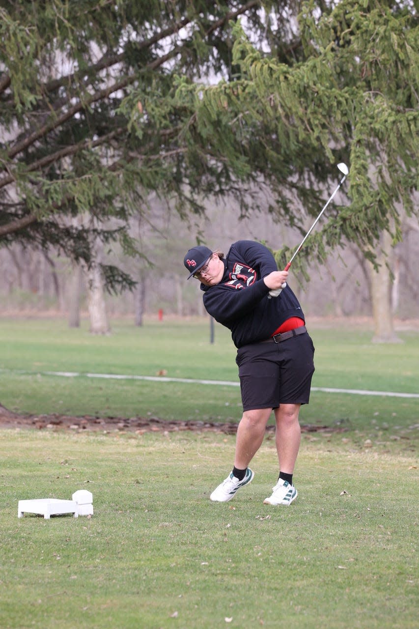 Roland-Story's Dylan Gustafson tees off during a triangular on Thursday, April 11, 2024, at River Bend Golf Course.
