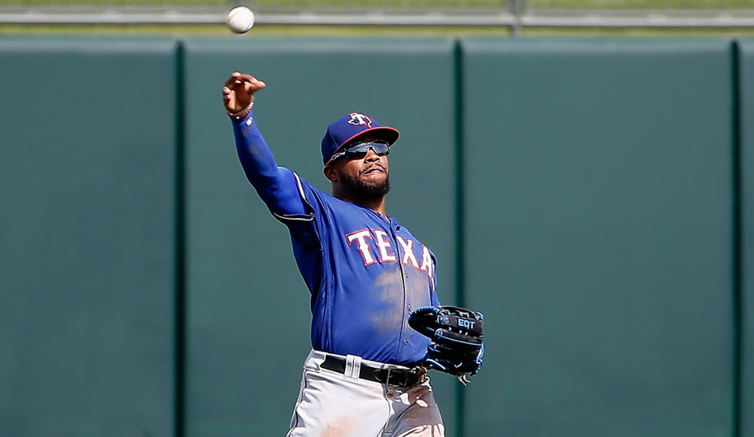 Delino DeShields, dart throw