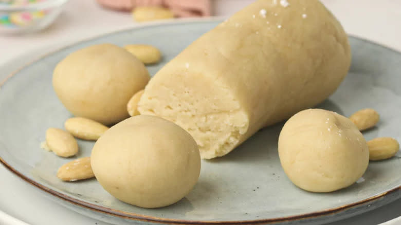 Marzipan Roll and Balls