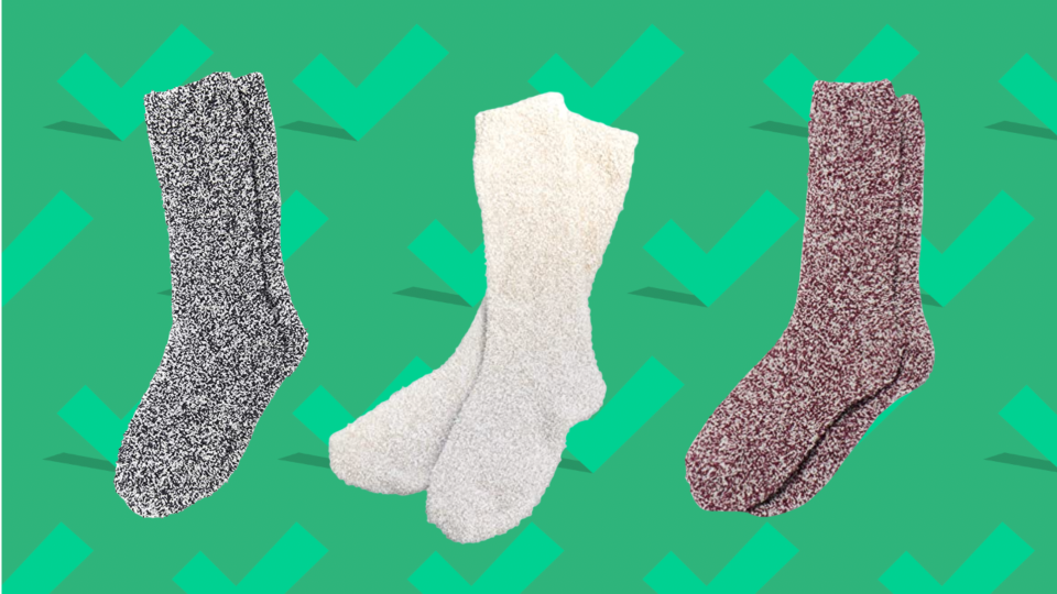 Gifts for wives 2020: Barefoot Dreams CozyChic Heathered Socks