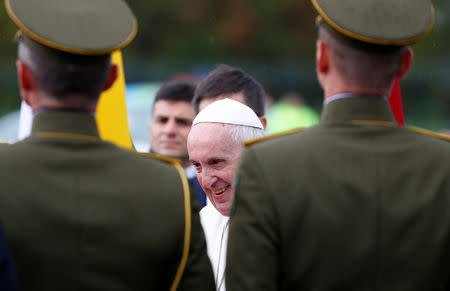 Pope Francis arrives in Vilnius, Lithuania September 22, 2018. REUTERS/Max Rossi